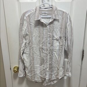 Aritzia White and Brown Casual Button Down Shirt